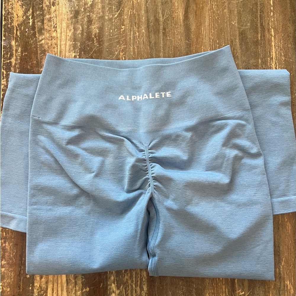 Alphalete amplify leggings, washed denim medium